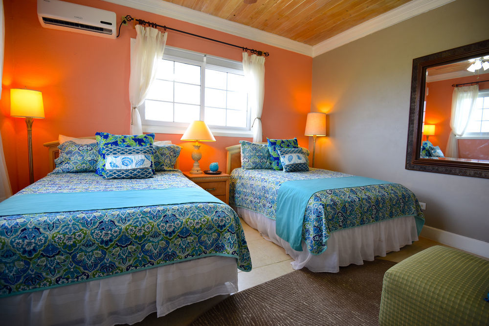 Rollezz Villas Beach Resort Old Bight Esterno foto